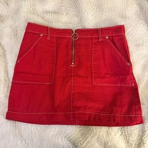 red zip-up mini skirt ★